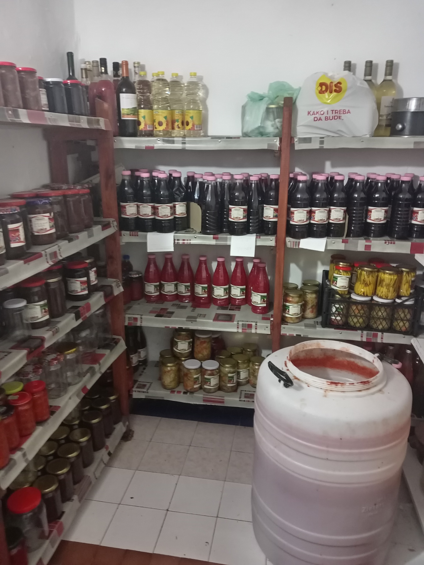 Slika Farme PG Tešanović