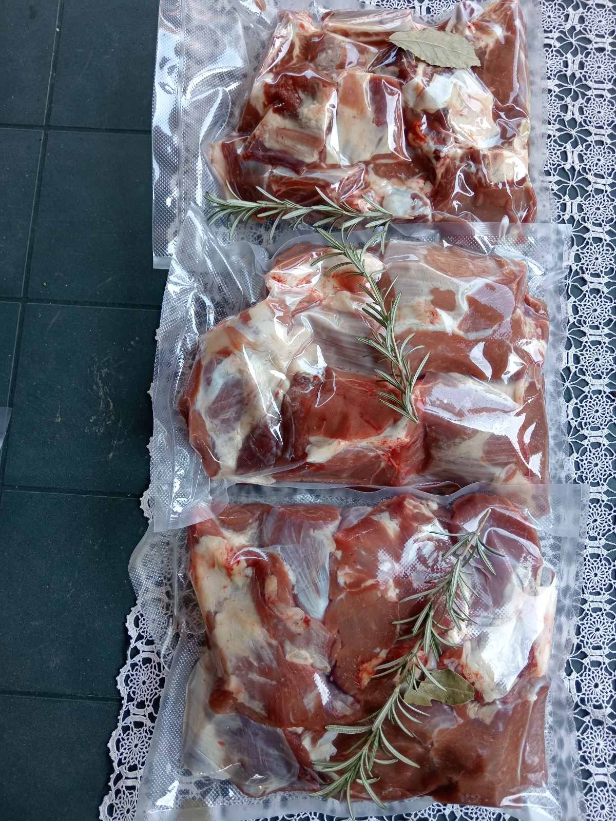 Slika proizvoda Organska teletina sorte Buša  5kg isporuka 25.04.2